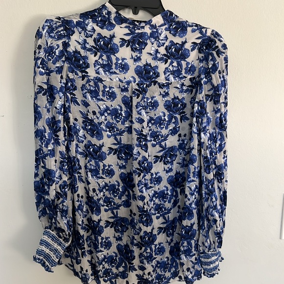 Alice + Olivia Blouse size small - Picture 3 of 4